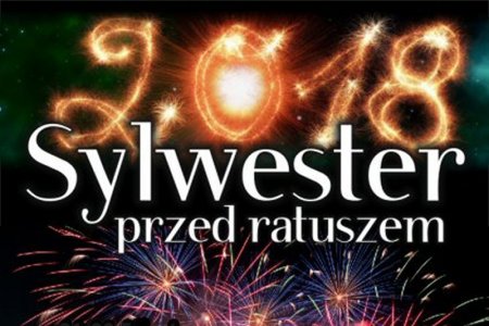 Sylwester przed ratuszem